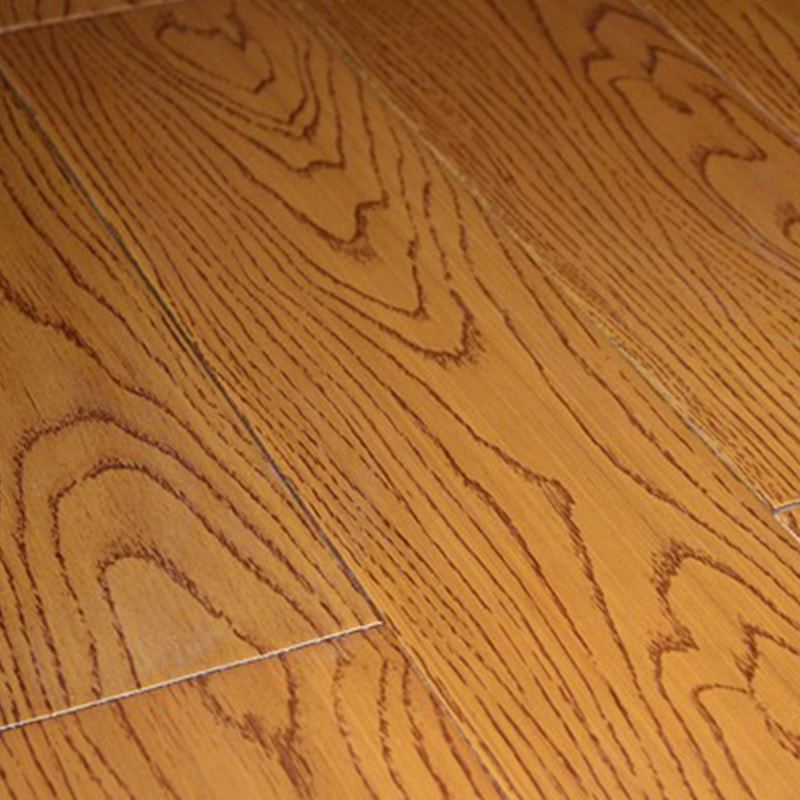 Kasai Braun-Gelb-Massivholzboden mit Distressed-Maserung
