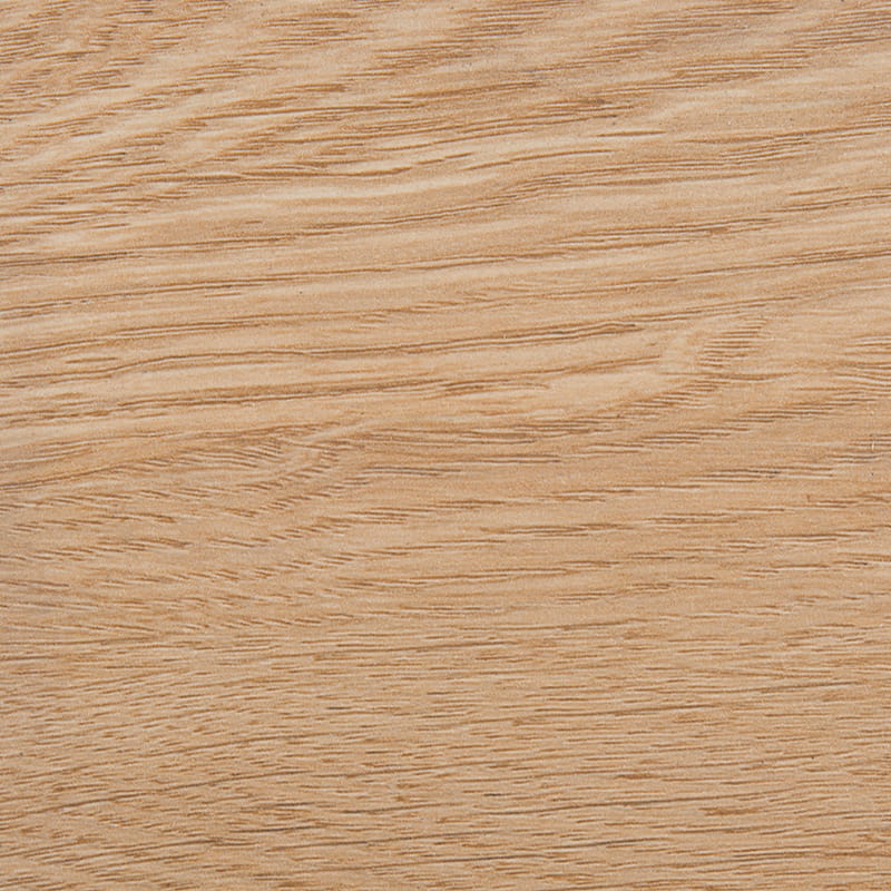 Weißer Eichen-Chevron-Parkettboden in hellem Beige, matt